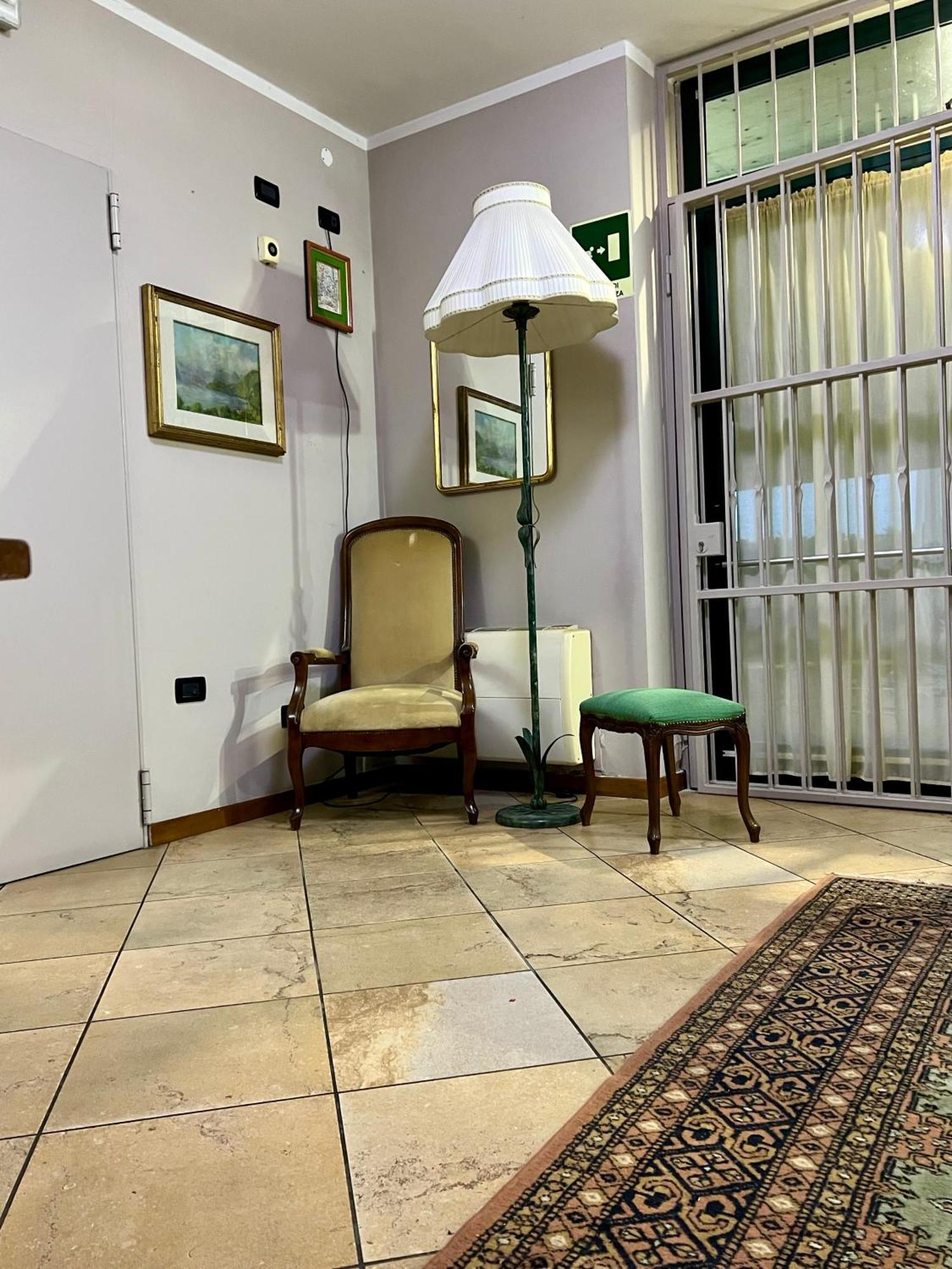 Albergo Quatro Pini Pozzolengo Exterior foto