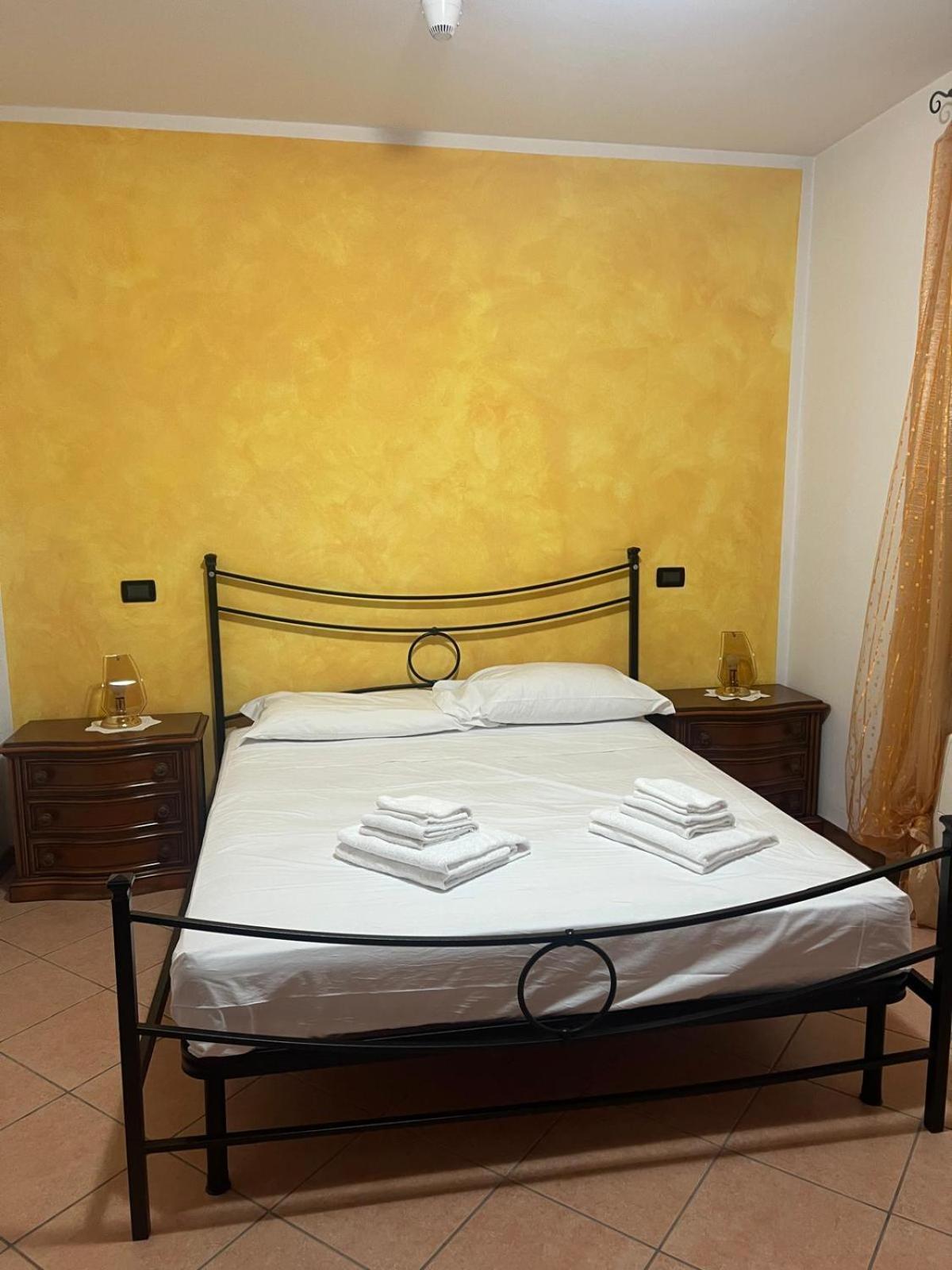 Albergo Quatro Pini Pozzolengo Exterior foto